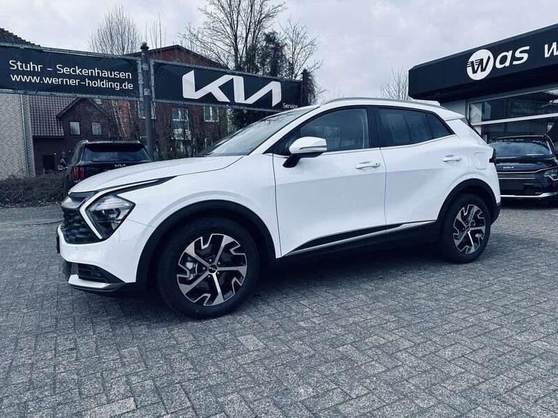 Weiß Gebraucht 2025 Kia Sportage Comfort SUV | 29.880 € - Bild 1/4