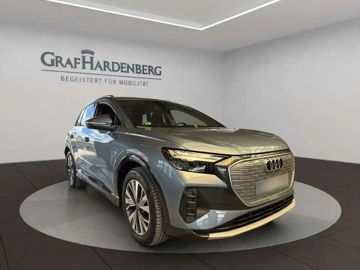 Gebraucht Audi Q4 e-tron Advanced 219 kW (299 PS) 2023 Geysirblau metallic SUV