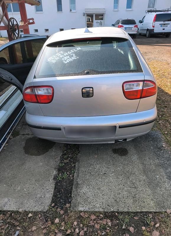 Gebraucht Seat Leon 100 PS (73 kW) 2002 Silber Kleinwagen