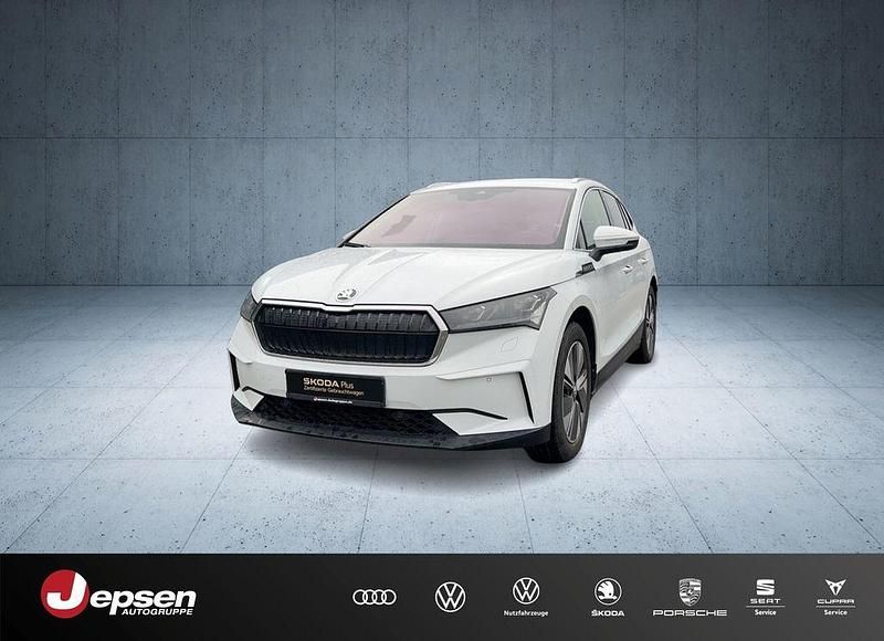 Weiß Gebraucht 2022 Skoda Enyaq iV Suite SUV | 29.770 € (Superpreis) - Bild 1/4