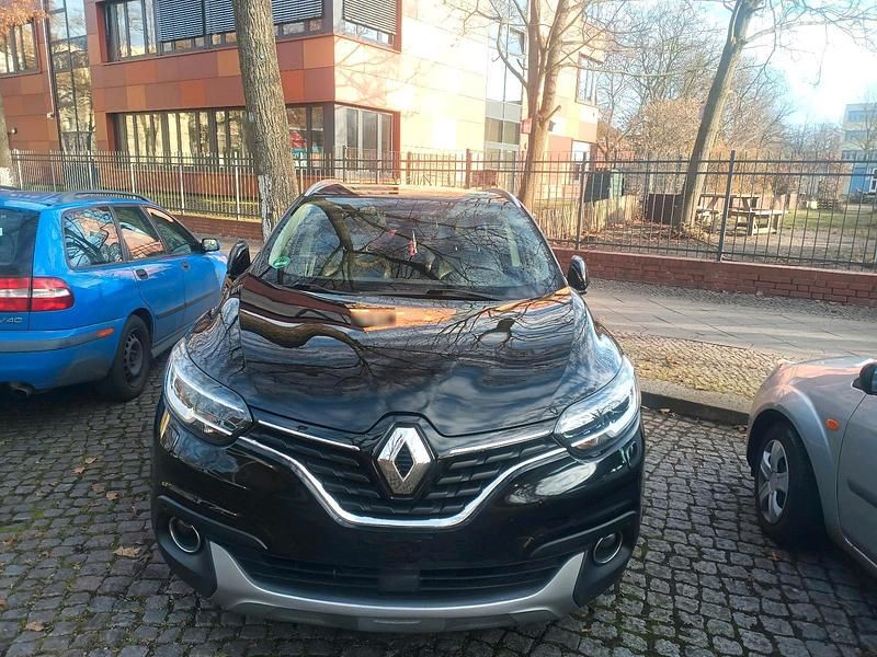 Gebraucht Renault Kadjar 110 PS (80 kW) 2015 Schwarz SUV