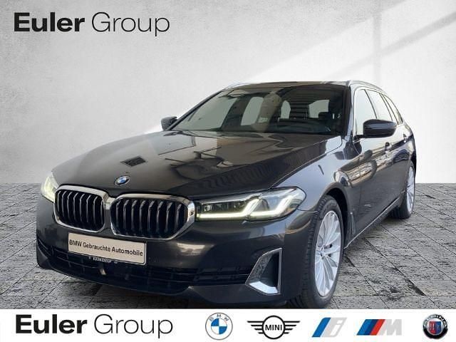 Grau Gebraucht 2022 BMW 530 Kombi | 35.899 € (Fairer Preis) - Bild 1/4