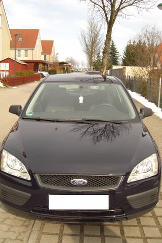 Gebraucht Ford Focus 79 PS (58 kW) 2005 Blau Limousine