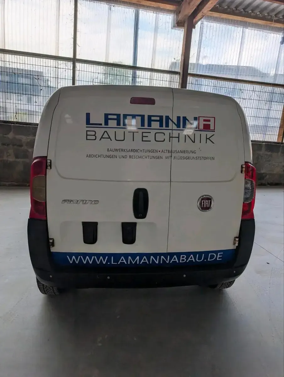 Gebraucht Fiat Fiorino 75 PS (55 kW) 2015 Weiß Van / Kleinbus