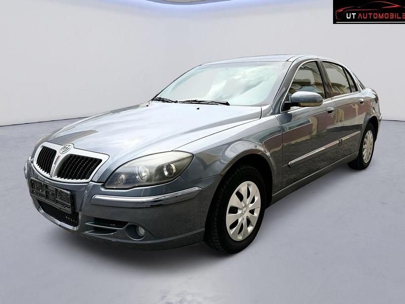 Grau Gebraucht 2012 Brilliance BS4 Limousine | 2.990 € - Bild 1/4