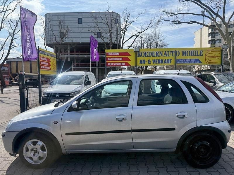 Gebraucht Opel Corsa Basis 80 PS (58 kW) 2003 Silber Kleinwagen