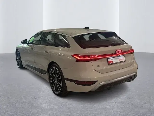 Gebraucht Audi A6 e-tron S-Line 269 kW (367 PS) 2025 Siambeige metallic Kombi