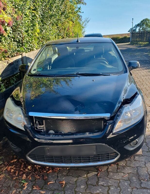 Schwarz Gebraucht 2008 Ford Focus Cabriolet Trend Cabrio | 1.000 € (Superpreis) - Bild 1/4
