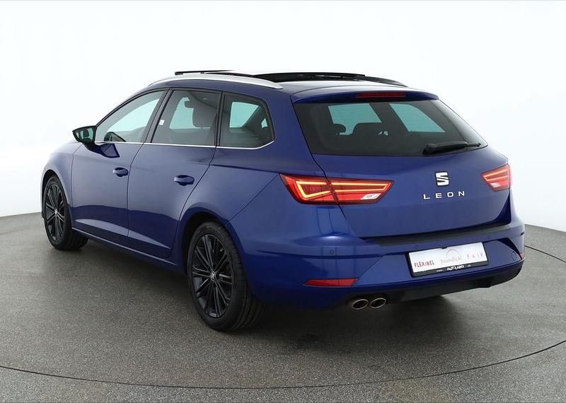 Gebraucht Seat Leon ST XCELLENCE 131 PS (96 kW) 2019 Blau Kombi