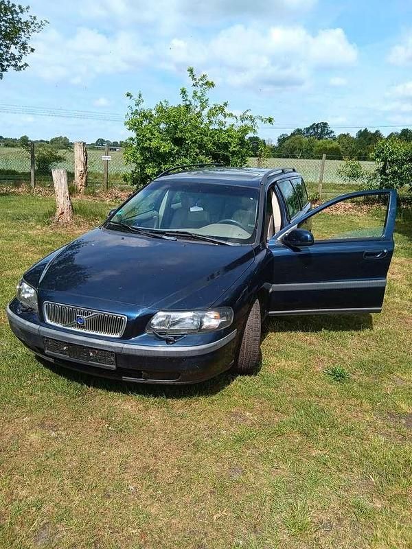 Gebraucht 2000 Volvo V70 Kombi | 750 € (Superpreis) - Bild 1/4