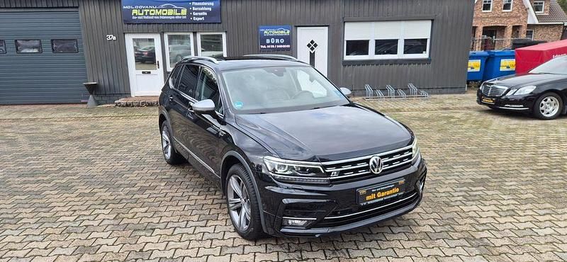 Schwarz Gebraucht 2019 VW Tiguan Allspace Highline SUV | 27.999 € (Fairer Preis) - Bild 1/4