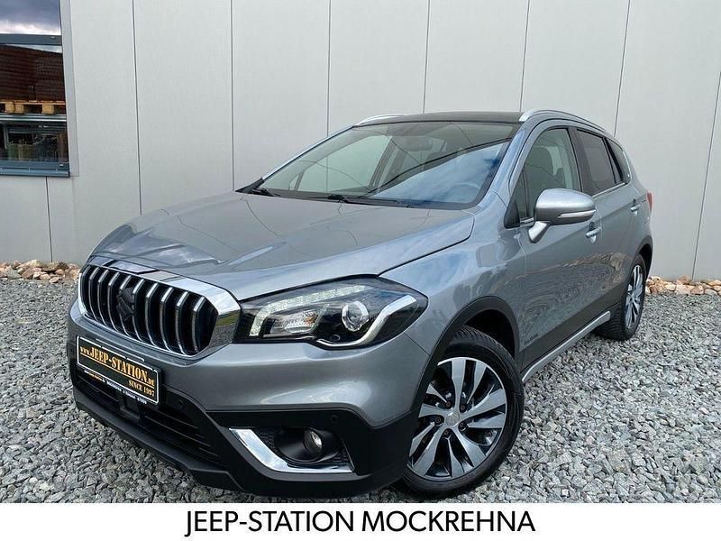 Grau Gebraucht 2017 Suzuki SX4 S-Cross Comfort+ SUV | 17.490 € (Fairer Preis) - Bild 1/4
