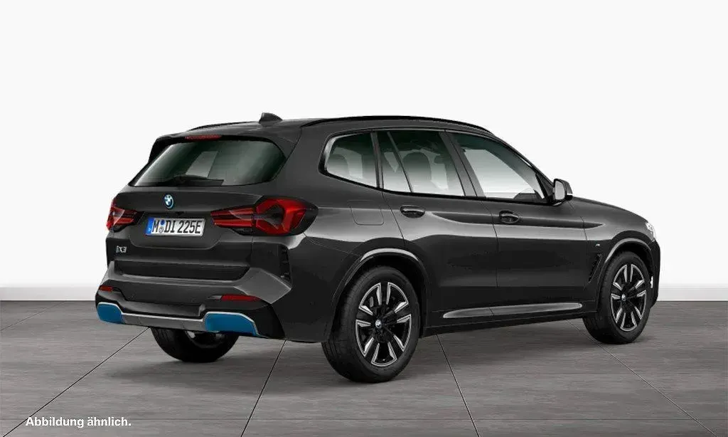 Gebraucht BMW iX3 M Sport 210 kW (286 PS) 2023 Grau SUV