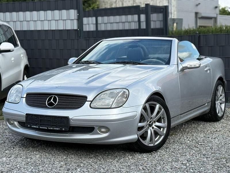 Silber Gebraucht 2002 Mercedes SLK230 Cabrio | 7.450 € (Teuer) - Bild 1/4