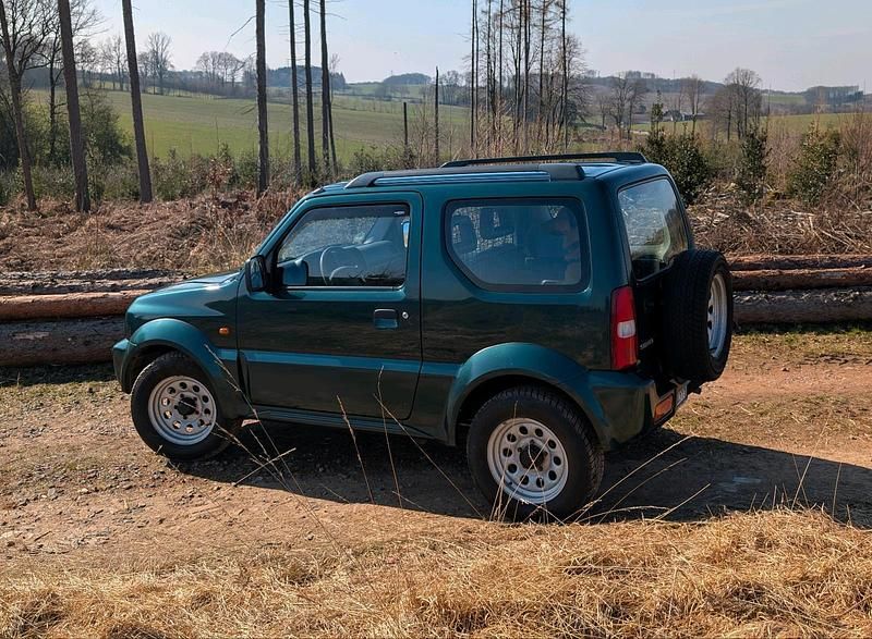 Gebraucht Suzuki Jimny 80 PS (58 kW) 1999 Grün SUV