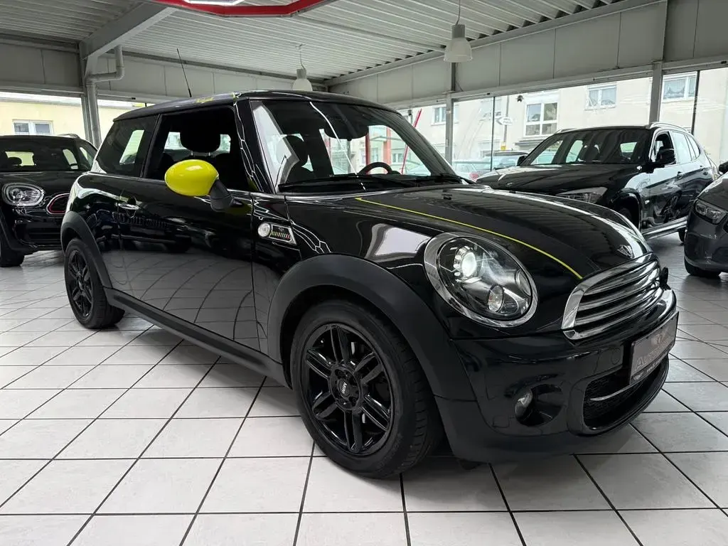Gebraucht Mini Cooper D Brick Lane 111 PS (81 kW) 2014 Schwarz Kleinwagen