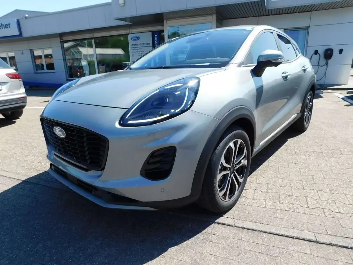Nowe Ford Puma Titanium 155 KM (114 kW) 2025 Srebrny SUV