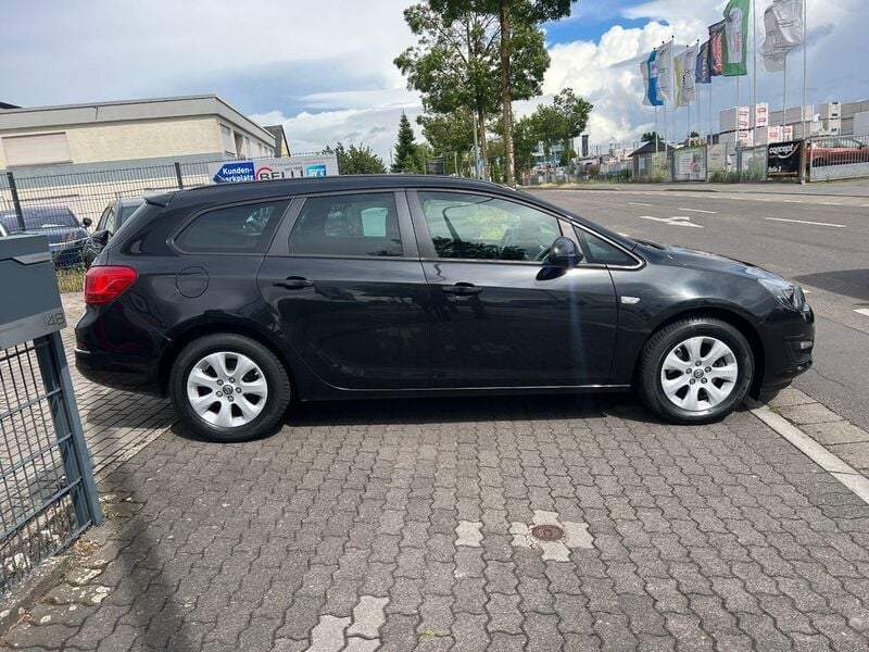 Gebraucht Opel Astra Style 136 PS (100 kW) 2015 Karbonschw graphitschw midnigh Kombi