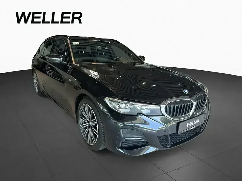 Gebraucht BMW 330 M Sport 286 PS (210 kW) 2022 Schwarz Kombi