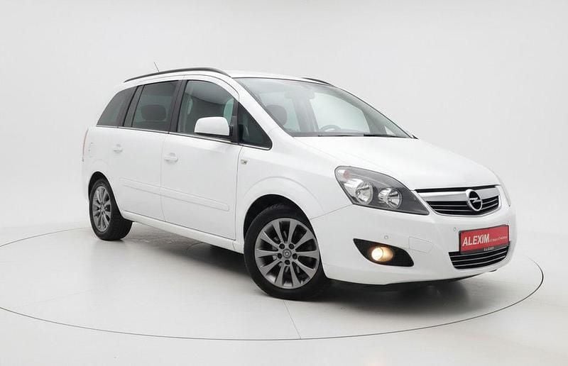 Gebraucht Opel Zafira 150 PS (110 kW) 2011 Weiß Van / Kleinbus