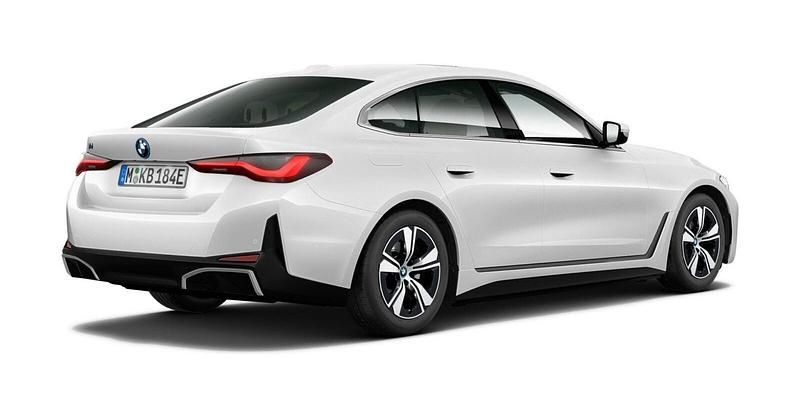 Gebraucht BMW i4 250 kW (340 PS) 2022 Weiß Limousine