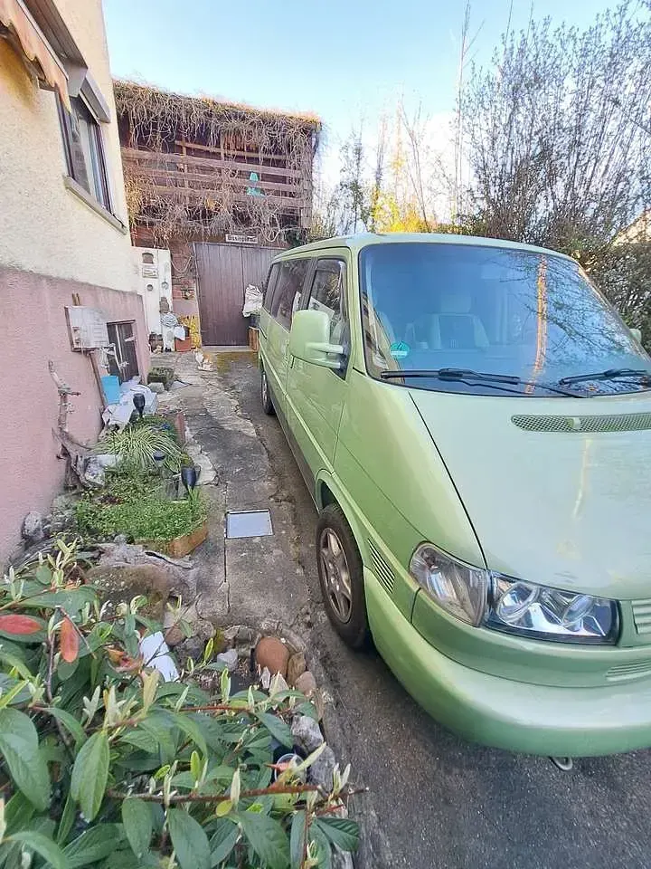 Gebraucht VW T4 131 PS (96 kW) 1998 Grün Van