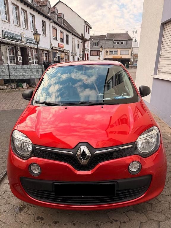 Gebraucht Renault Twingo Life 69 PS (50 kW) 2017 Rot Kleinwagen