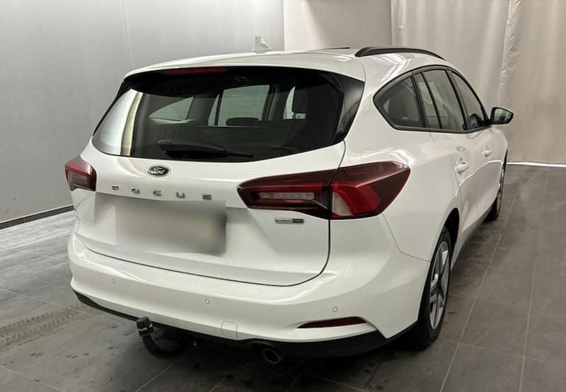 Gebraucht Ford Focus 125 PS (91 kW) 2022 Weiß Kombi