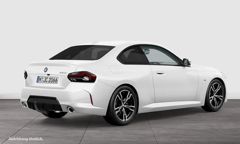 Gebraucht BMW 220 M Sport 184 PS (135 kW) 2025 Weiß Coupé