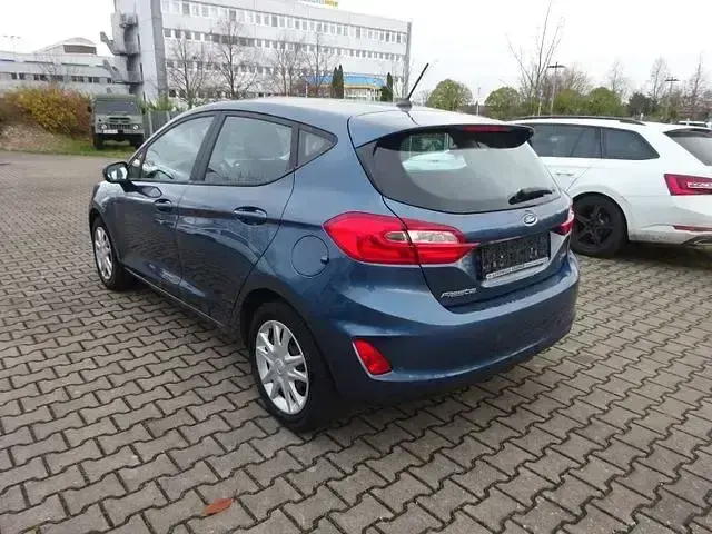 Gebraucht Ford Fiesta Cool & Connect 86 PS (63 kW) 2019 Blau Van