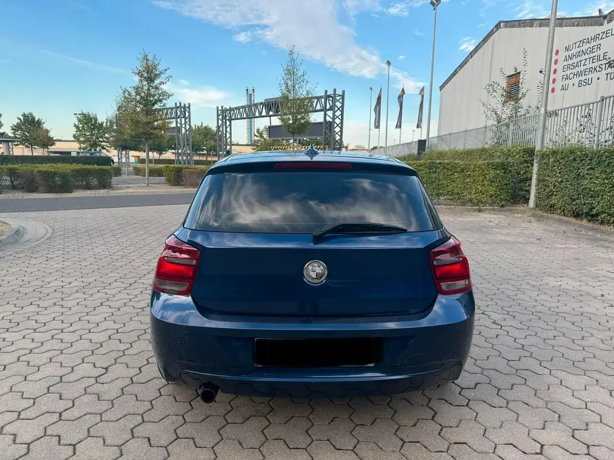 Gebraucht BMW 118 150 PS (110 kW) 2014 Blau Kleinwagen