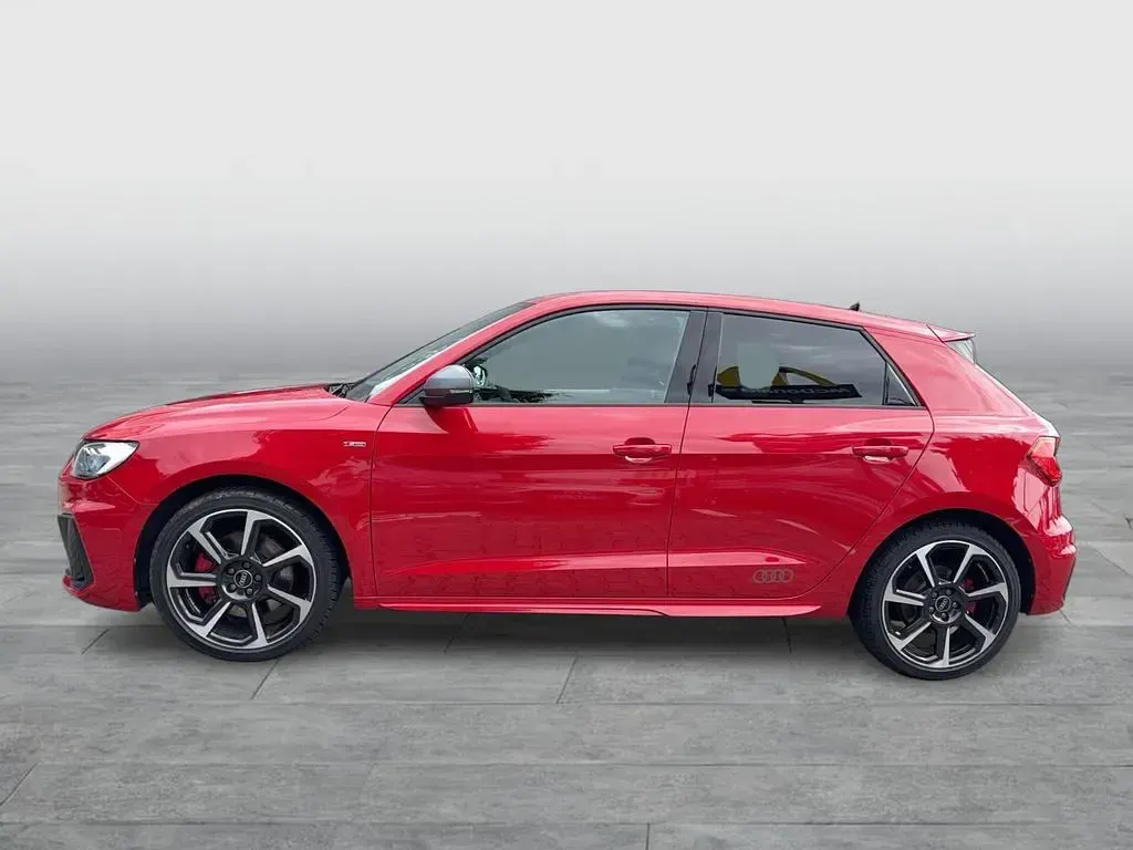 Gebraucht Audi A1 Sportback S-Line 207 PS (152 kW) 2025 Progressivrot metallic Kleinwagen