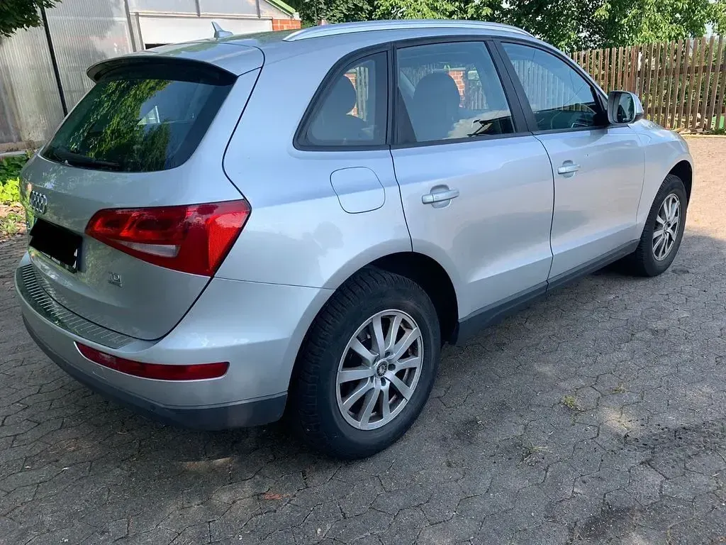 Gebraucht Audi Q5 143 PS (105 kW) 2011 Silber SUV