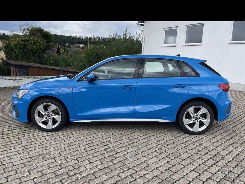 Gebraucht Audi A3 S-Line 204 PS (150 kW) 2022 Blau Limousine