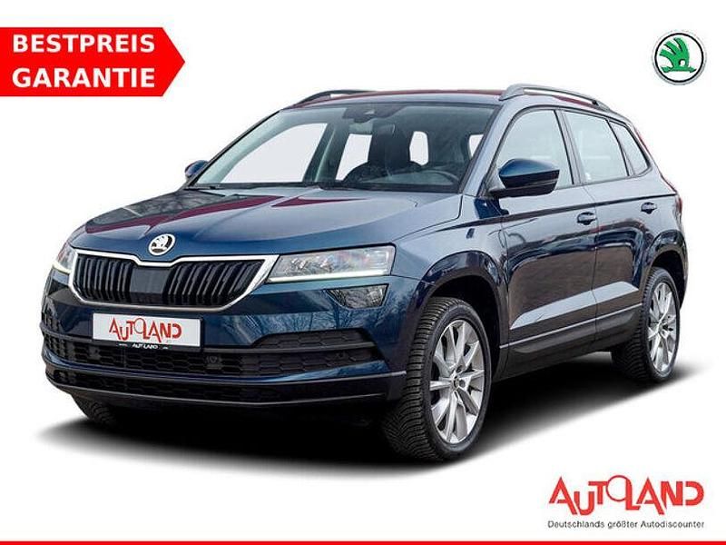 Blau Gebraucht 2018 Skoda Karoq Style SUV | 23.490 € (Teuer) - Bild 1/4