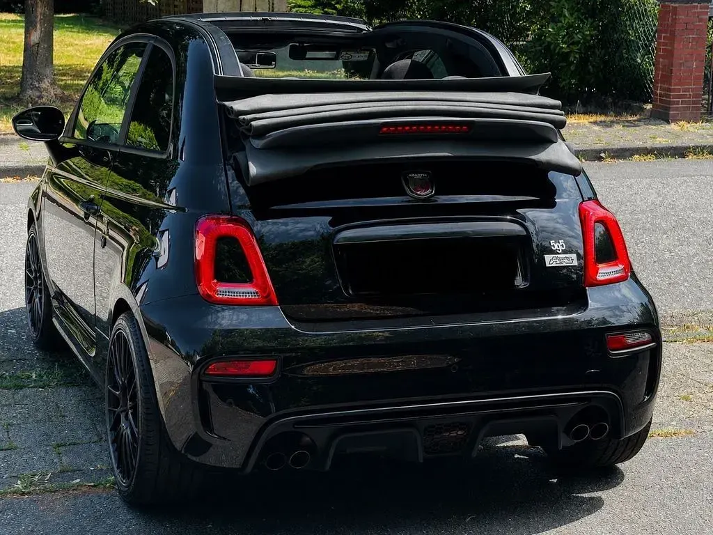 Gebraucht Abarth 595C Pista 165 PS (121 kW) 2017 Schwarz Cabrio