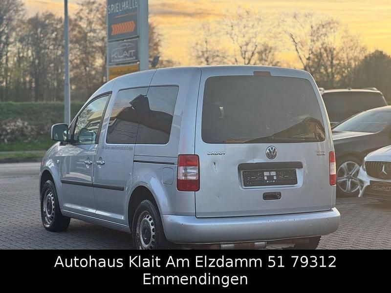 Gebraucht VW Caddy Life 109 PS (80 kW) 2006 Silber Van / Kleinbus