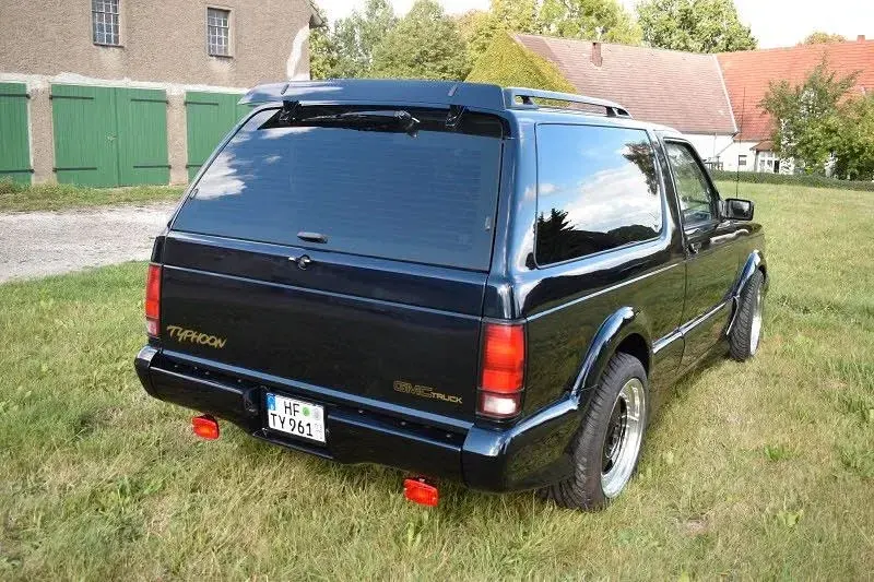 Brugt GMC Typhoon 280 HK (205 kW) 1993 Sort SUV
