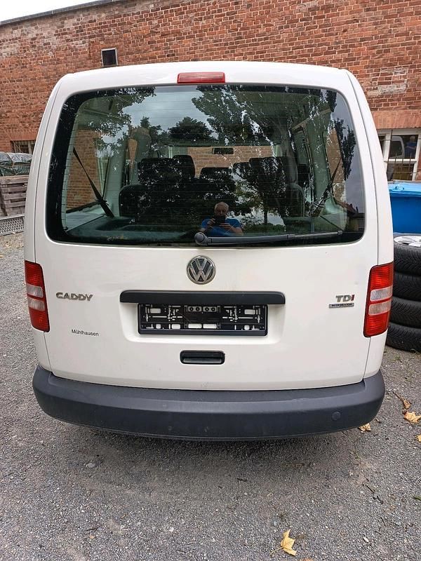 Gebraucht VW Caddy Maxi 102 PS (75 kW) 2011 Weiß Van / Kleinbus