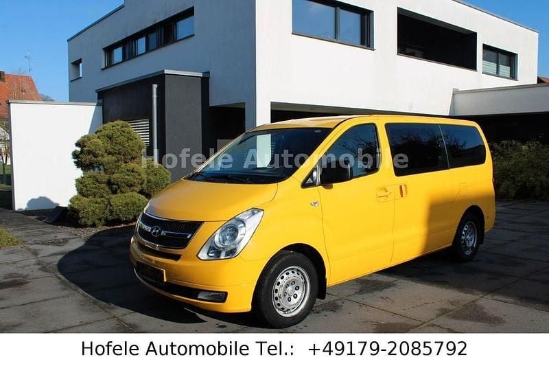 Gelb Gebraucht 2011 Hyundai H-1 Classic Van / Kleinbus | 6.950 € (Guter Preis) - Bild 1/4