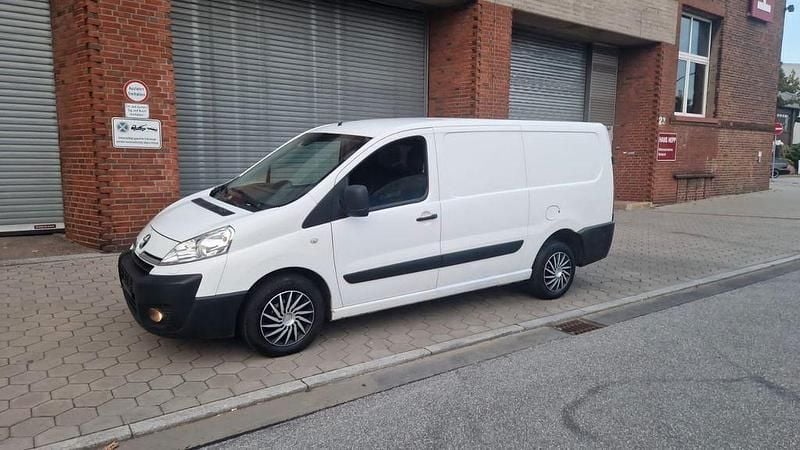 Gebraucht Toyota Proace 128 PS (94 kW) 2013 Weiß Van / Kleinbus