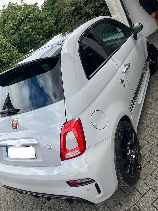 Gebraucht Abarth 595 Turismo 165 PS (121 kW) 2019 Grau Kleinwagen