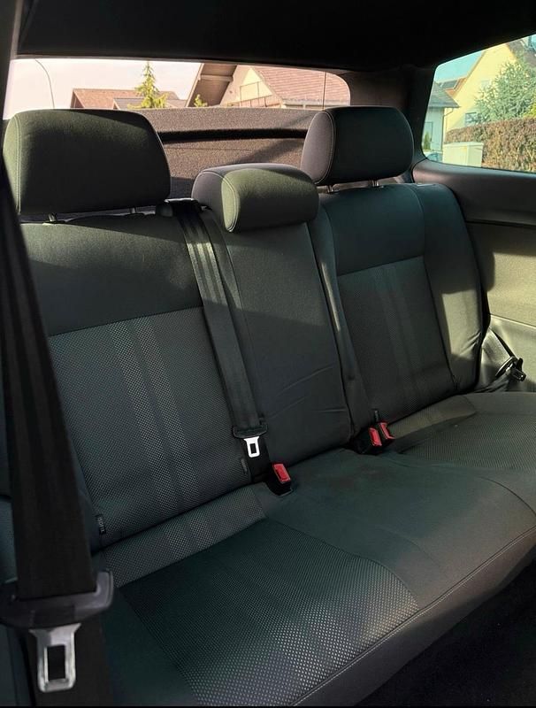 Gebraucht VW Polo Black Edition 69 PS (50 kW) 2009 Schwarz Kleinwagen