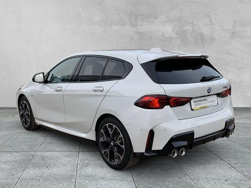 Gebraucht BMW M135 Performance 300 PS (220 kW) 2024 Weiß Kleinwagen