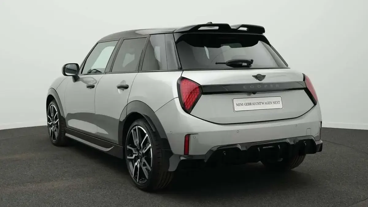 Gebraucht Mini John Cooper Works 156 PS (114 kW) 2025 Grau Kleinwagen
