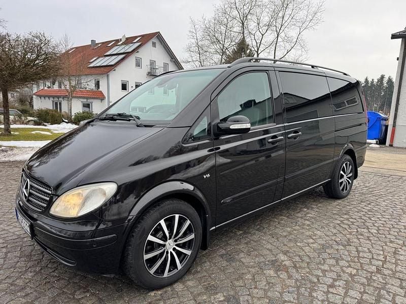 Schwarz Gebraucht 2009 Mercedes Viano Van / Kleinbus | 10.800 € (Guter Preis) - Bild 1/4