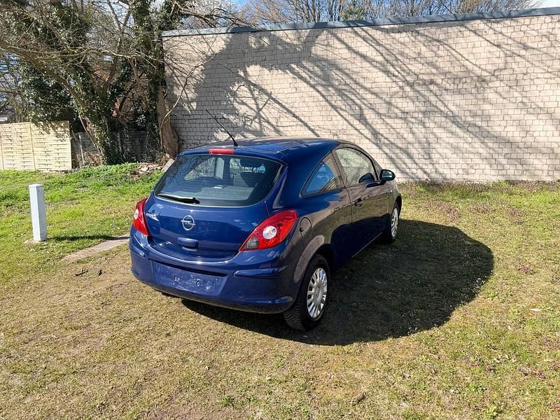 Używany Opel Corsa 80 KM (58 kW) 2009 Niebieski Hatchback