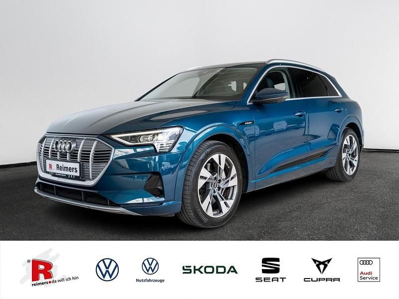 Blau Gebraucht 2022 Audi e-tron Advanced Plus SUV | 38.990 € (Fairer Preis) - Bild 1/4