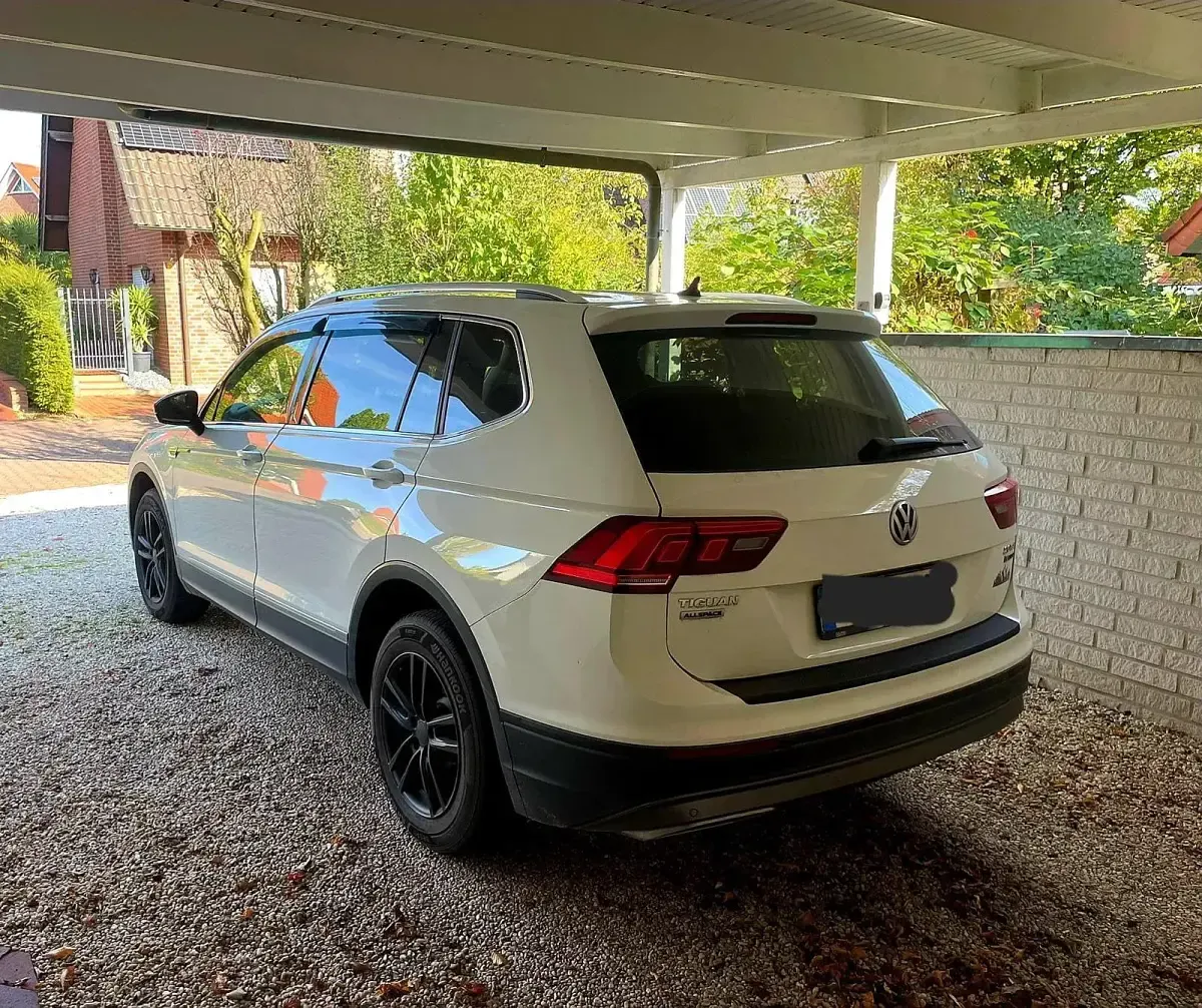 Gebraucht VW Tiguan Allspace 150 PS (110 kW) 2018 Weiß SUV