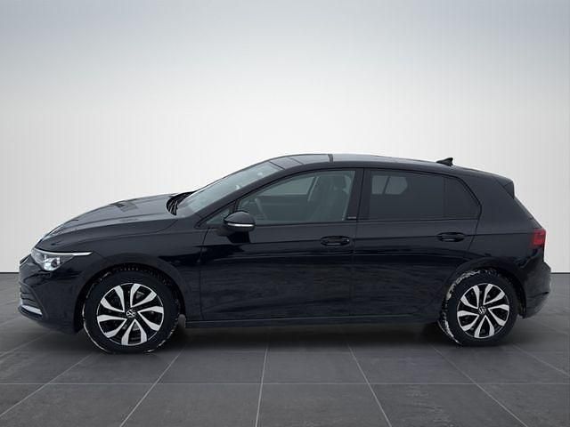 Gebraucht VW Golf VIII Active 150 PS (110 kW) 2022 Schwarz Limousine